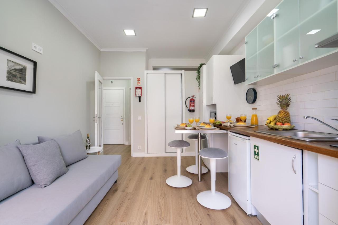 Host Wise - Modern Flats With Stunning Terrace Or Balcony - Central Location بورتو المظهر الخارجي الصورة